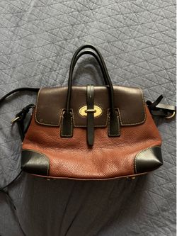Dooney Bourke purse