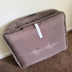 Kirkland Signature Dog Bed
