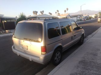 1994 Dodge caravan  Grey