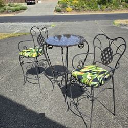 Bar Table w/ Chairs