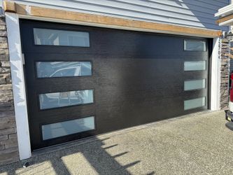 16x7 Garage door NEW