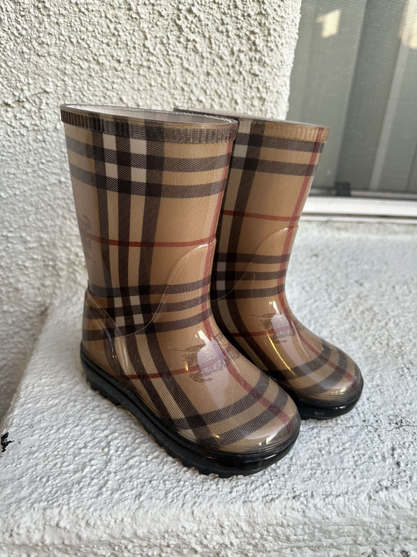 Girls Burberry Rain Boots 