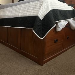 Cal King Bed Set And Mattress 