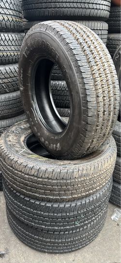 LT 275/70R18 Firestone vendo 4 llantas con 95% de vida