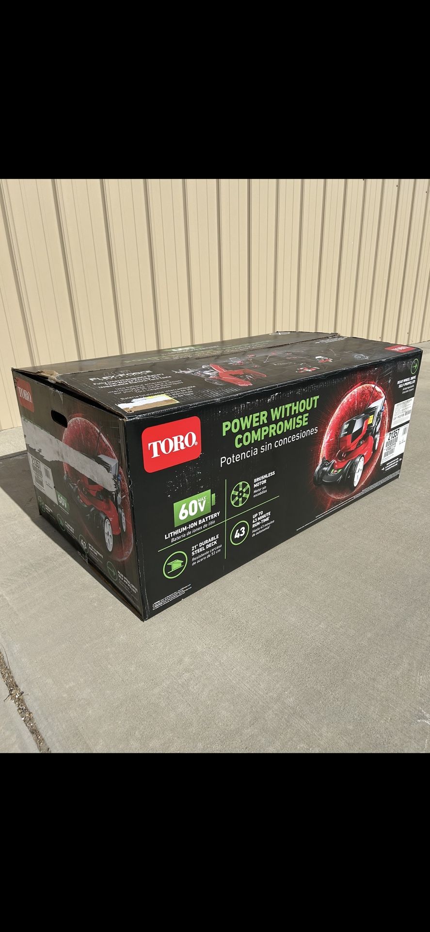 New Toro Electric Lawn Mower With Battery And Charger