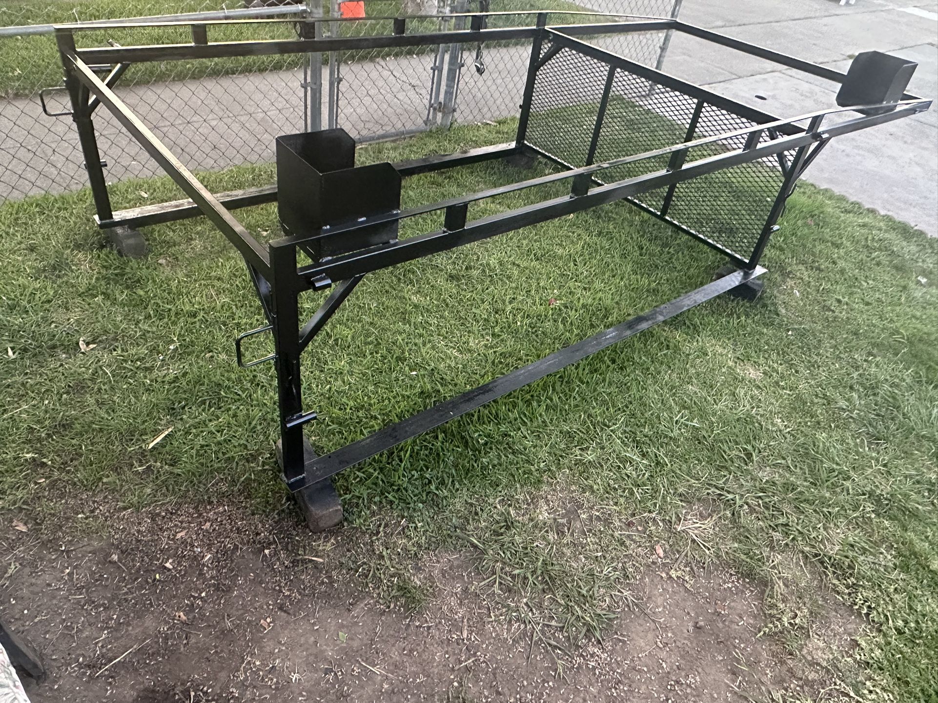RACKA 8’ CAJA LARGA 🛻 (CON PROTECTOR) F150-SILVERADO-SIERRA-TUNDRA