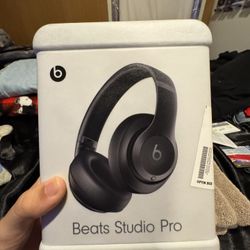Beats Studio Pro 