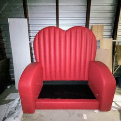 Heart Shaped Booth (?) 