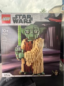 Lego Star Wars Yoda SEALED 75255