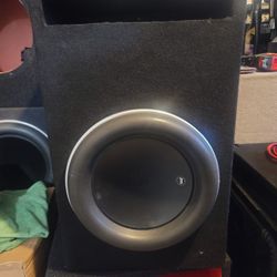 12" W7 Jl Audio With Double Baffle Box Included