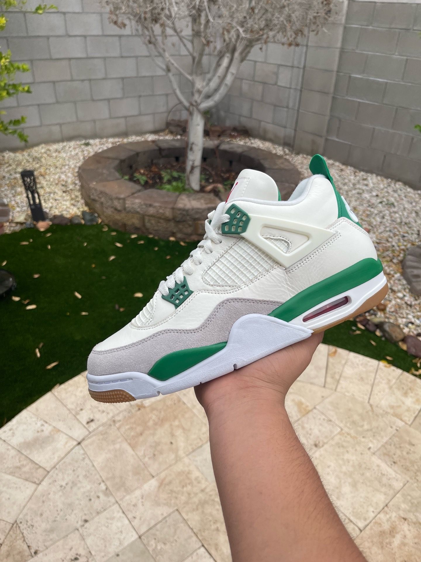 Jordan 4 Green (Read Description)