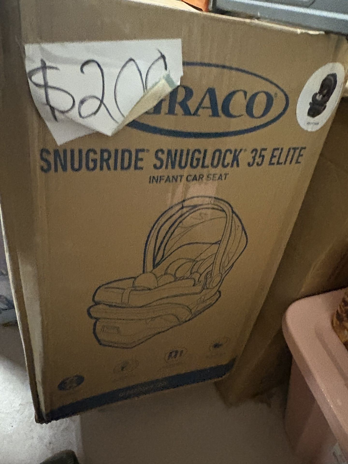 Graco Snuggle Ride  Car Seat New 