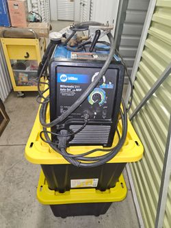 Miller welder 110/220/ 211 .odel