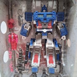 Transformers Siege Ultra Magnus Spoiler Pack