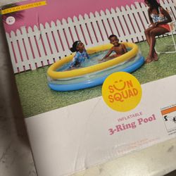 Kids Blow up Pool New 