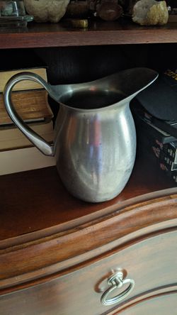 Beautiful Old Pewter Water Pitcher with hammered bottom Lovely table top, display, vase or gift