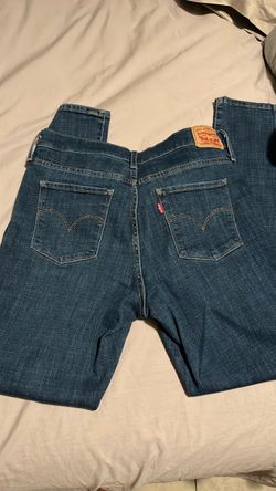Levis