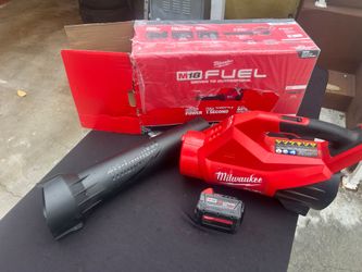 milwaukee blower with battery 4.0