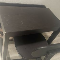 Black Desk And Chair 