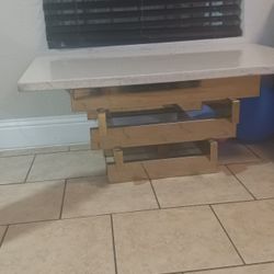 Gold Coffee Table Quartz Top 300$