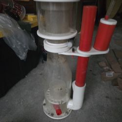 Vertex Omega 130 Protein Skimmer