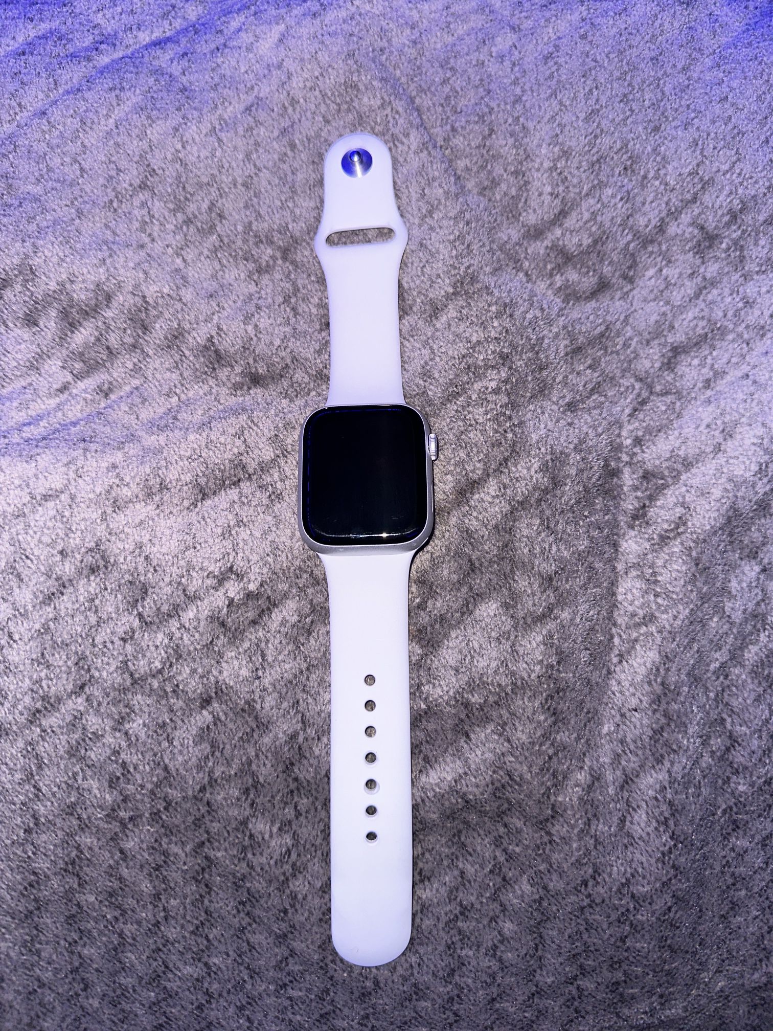 Apple Watch Series 8…44MM Aluminum & Ceramic   