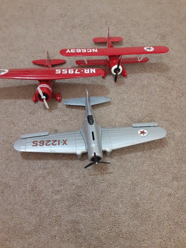 Metal Airplane Coin Banks