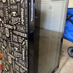 NewAir Mini Fridge - 126 Cans Beer Of The World 