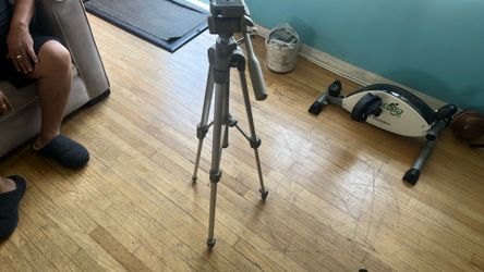 Camera stand