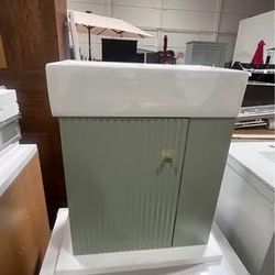 Newly Assembled 22" Floating Bathroom Vanity w/ Sink Soft Closing Doors open shelf wall mounted Left Door Opening 