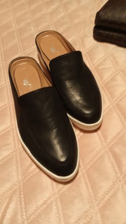 Dr. Scholl's 6 and 1/2