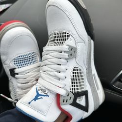Jordan 4 Retros Size 6.5