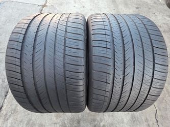 2 USED TIRES MICHELIN 315/35/20