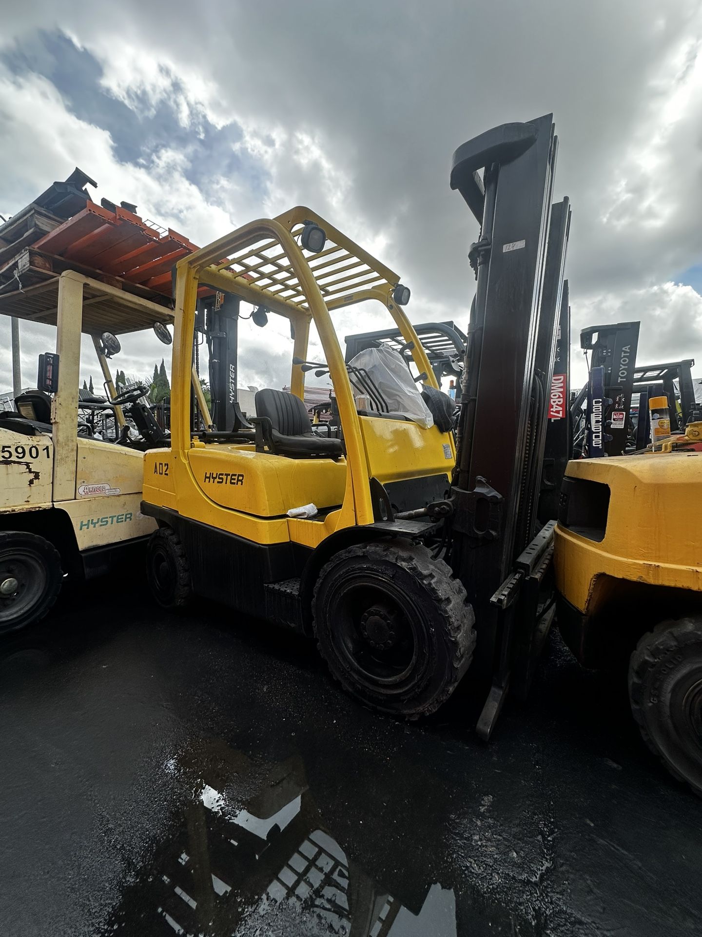 Hyster Forklift For Sale