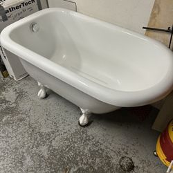 53”long 30”wide 26 Tall With A 100 Dolllar Overflow And Drain Line Tube Is Like Brand New It’s Father In Laws And He Ver Used It