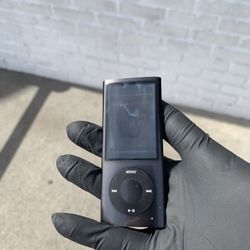 5th Gen iPod Nano W Camera 