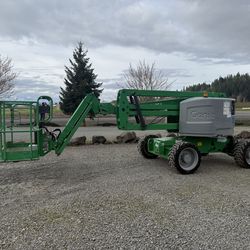 2017 Genie Z45/25 Articulating 4x4 Boom Lift - Diesel - 2,449 Hours