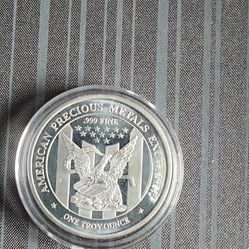 1 Troy Ounce Silver Round APMEX