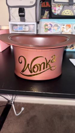 Wonka popcorn hat