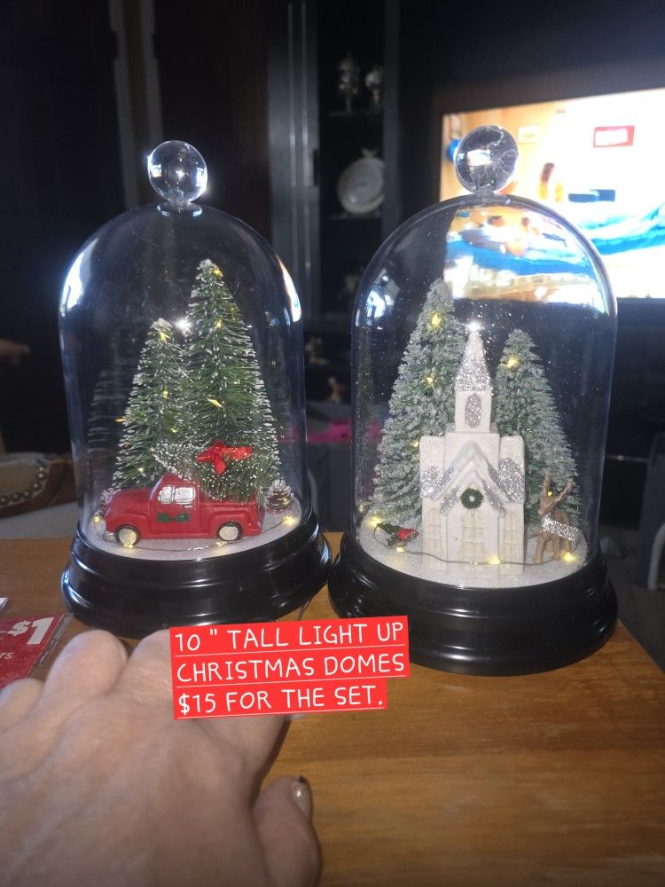 🆕️ CHRISTMAS ITEMS.  PRICES ON PICTURES