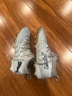 Boys Puma future 9 league soccer cleats