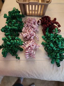 NEW CURLY RIBBONS $1 EACH