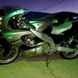 2004 Yzf 600r