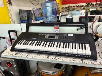Alesia piano
