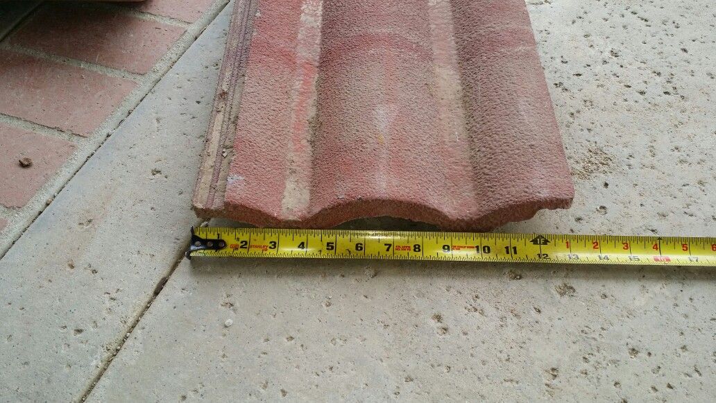 Roof tile Monier / Tejas Monier/ hard to find it/difícil de encontrar