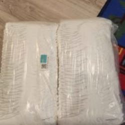 Pampers Size 1 Diapers (70 Count)
