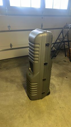 Golf club travel case