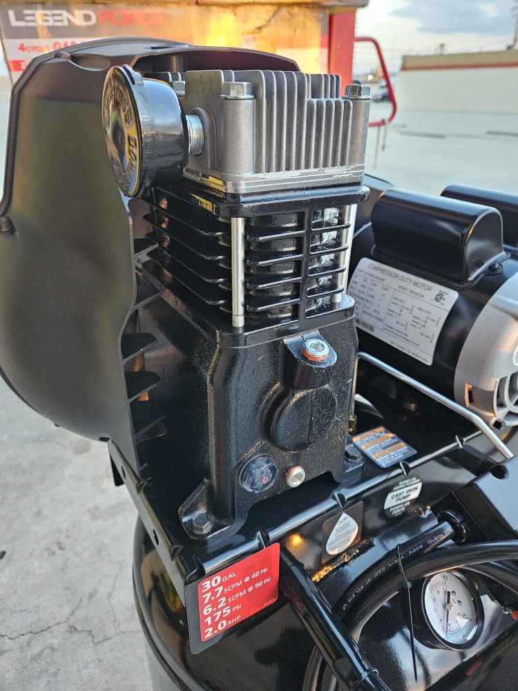 Husky30 Gal. 175 PSI Oil Lubed BeltDrive Portable Vertical Electric AirCompressor