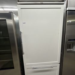 Viking Panel Ready 36” Built In Refrigerator Bottom Freezer