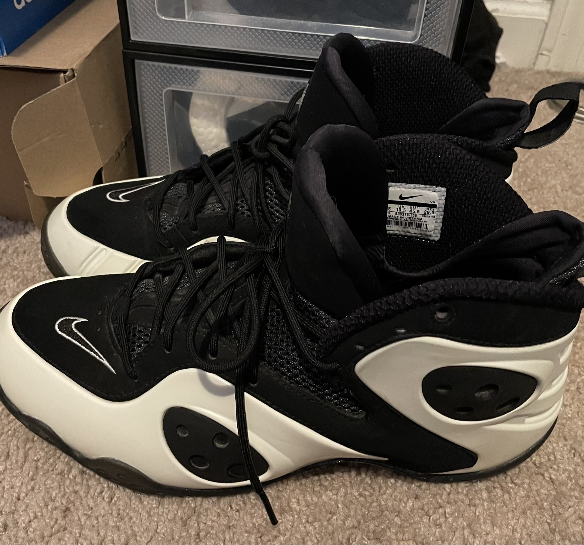 Nike Zoom Rookie (Glow in The Dark)